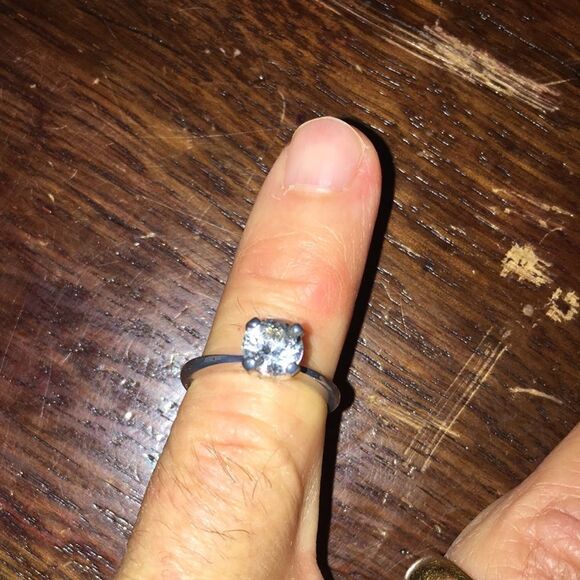 Size 5 faux Diamond engagement ring in box - Picture 3 of 3